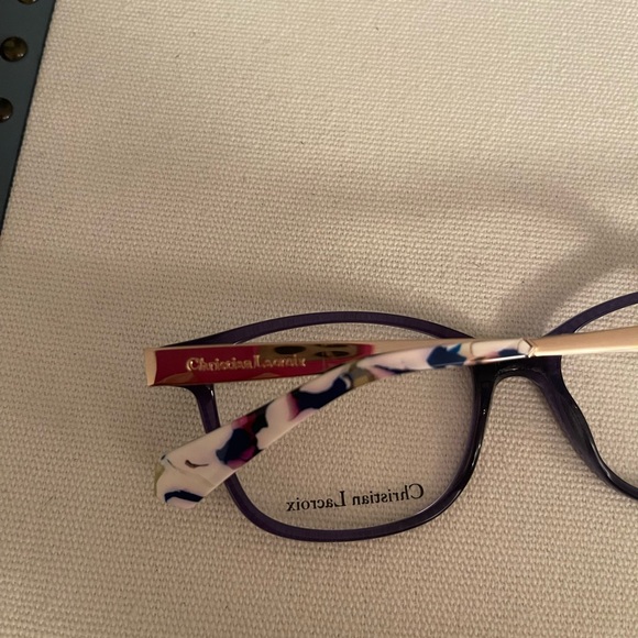 Christian Lacroix  CL 1099 eyeglass - Picture 4 of 5